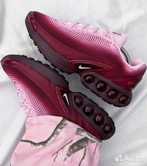 Кроссовки nike air max dn розовые