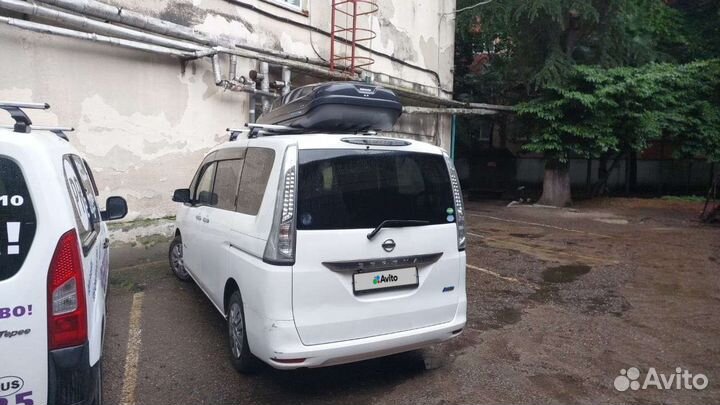 Nissan Serena 2.0 CVT, 2016, 140 466 км