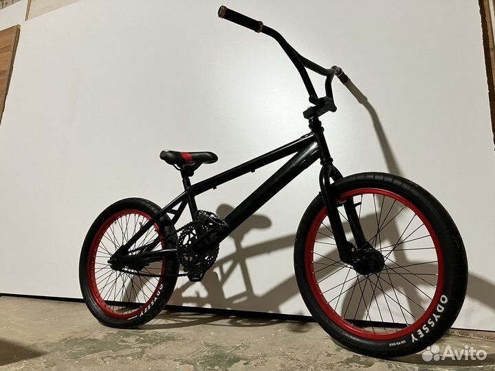 Трюковой велосипед бмх