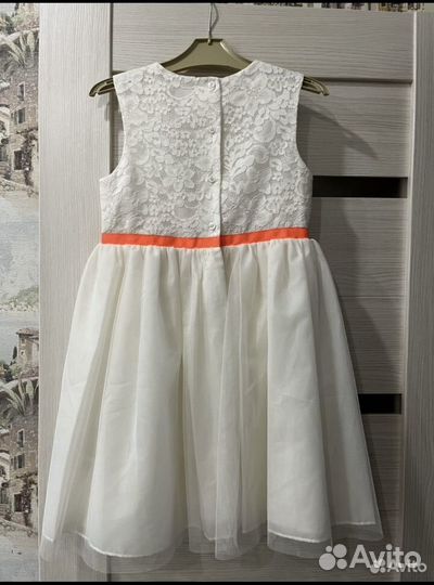 Платье праздничное