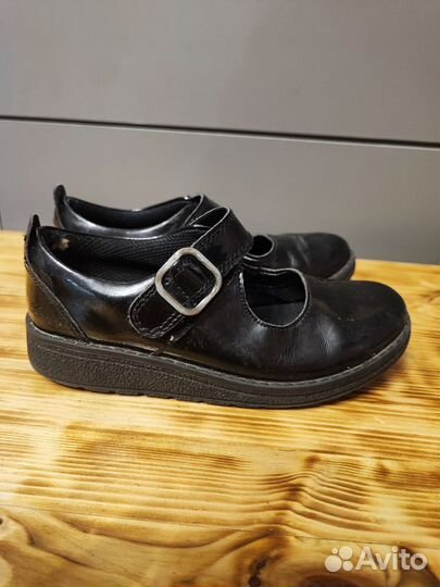 Школьная обувь для девочки 31