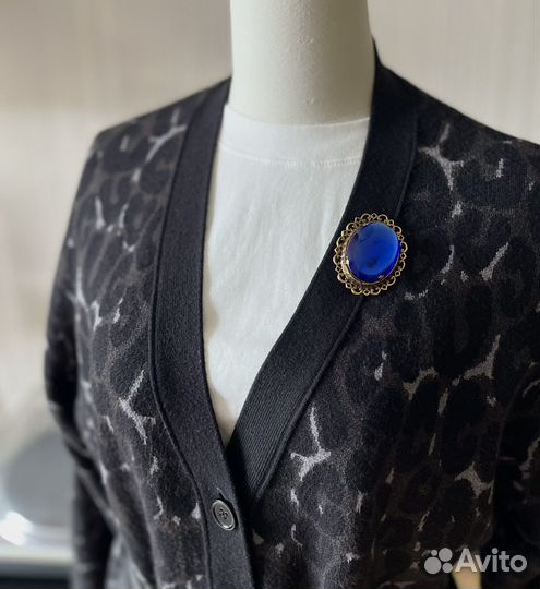 Винтажная брошь и клипсы Emmons