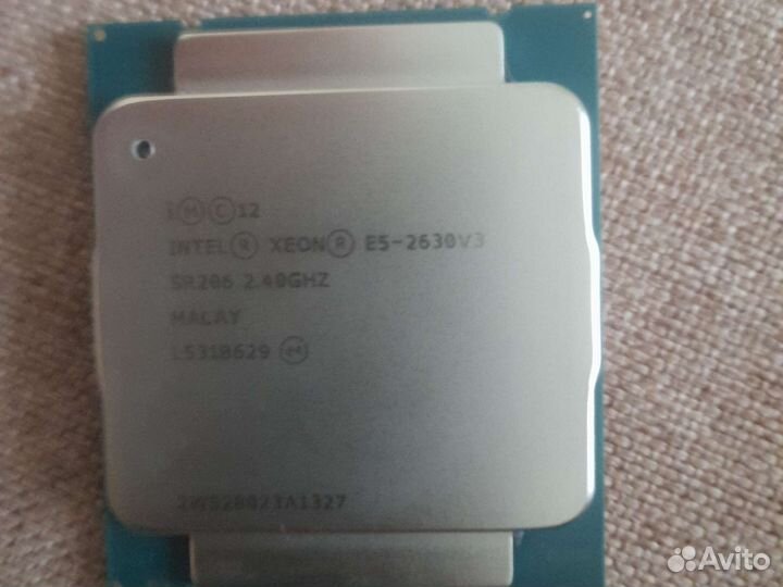 Процессор Xeon e5-2630 v3 (8 ядер)
