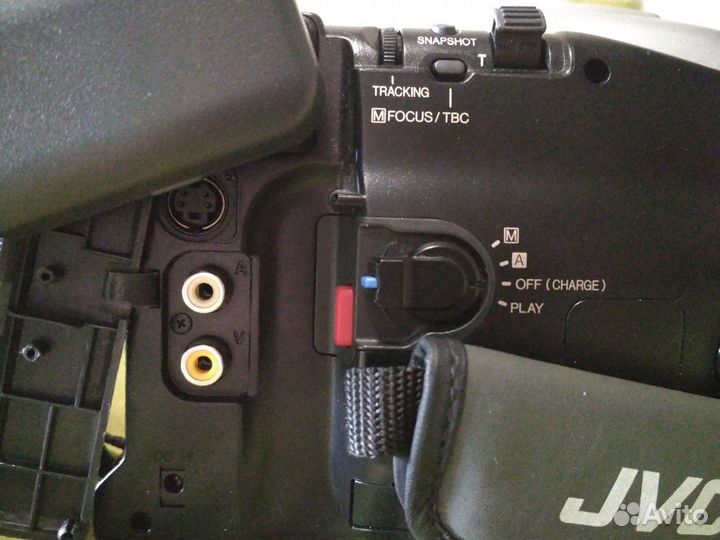 Видеокамера JVC GR-SX25E