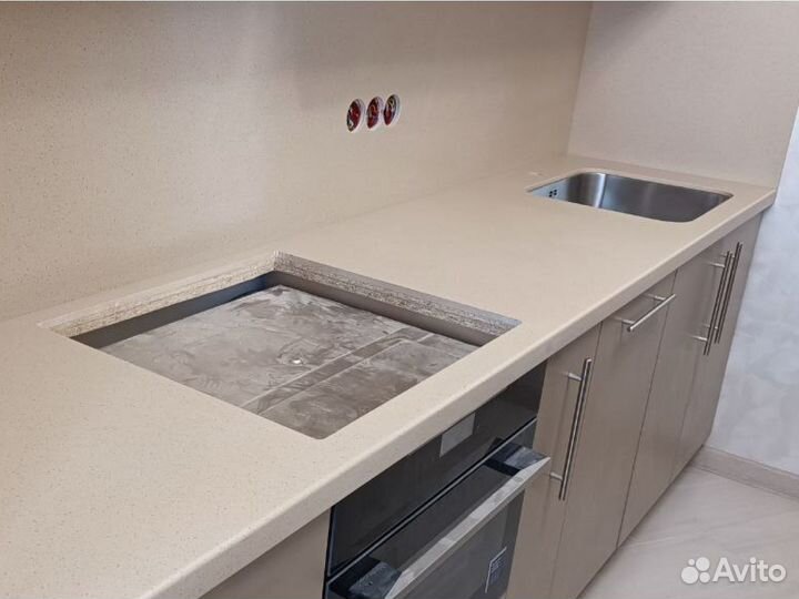 Столешница из камня Hi-Macs Pearl 230х60