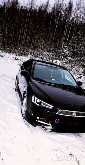 Передние фары lancer 10