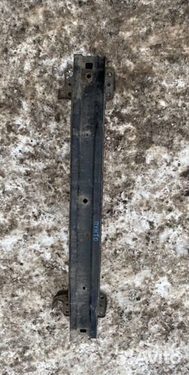 Задний усилитель бампера fiat Grande Punto