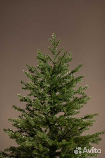Ель искусственная литая