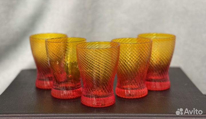 Стопки красное рубиновое стекло
