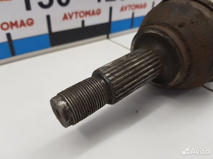 Полуось (привод) передний правый (Ford Focus)