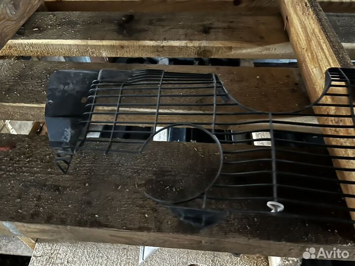 Решетка вентилятора Mercedes Benz w140 m104 w210 m
