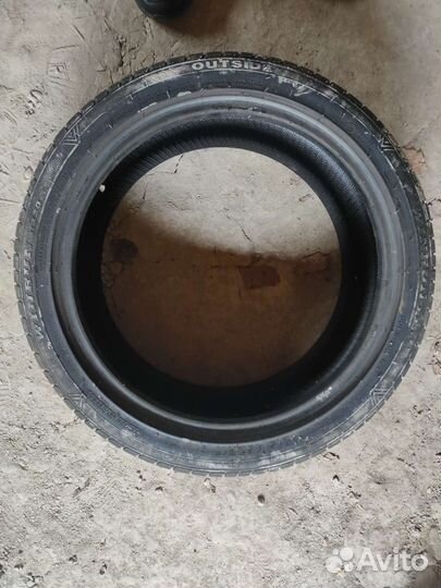 Winrun R330 215/45 R17 91W