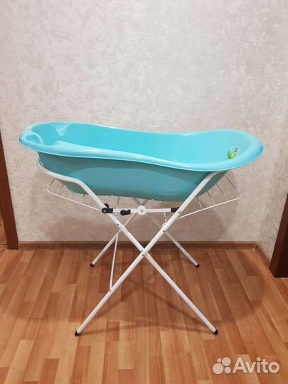 Детская ванна с подставкой