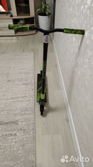 Трюковой самокат