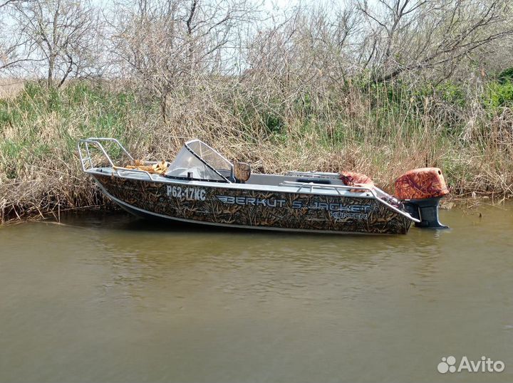 Мотолодка Berkut-S-Jacket