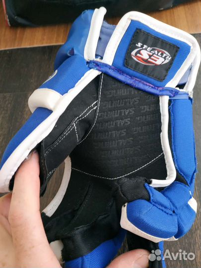 Ремонт хоккейной формы