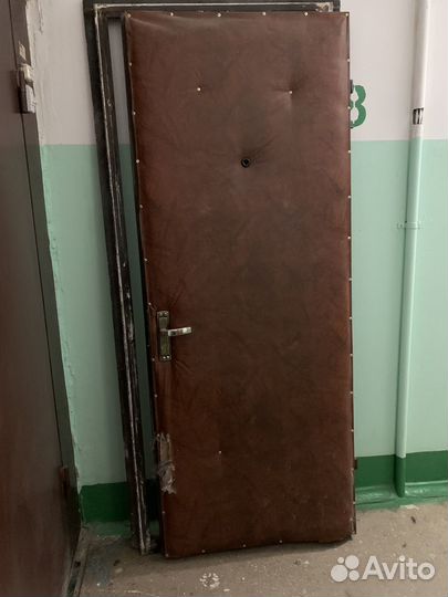 Дверь входная металлическая