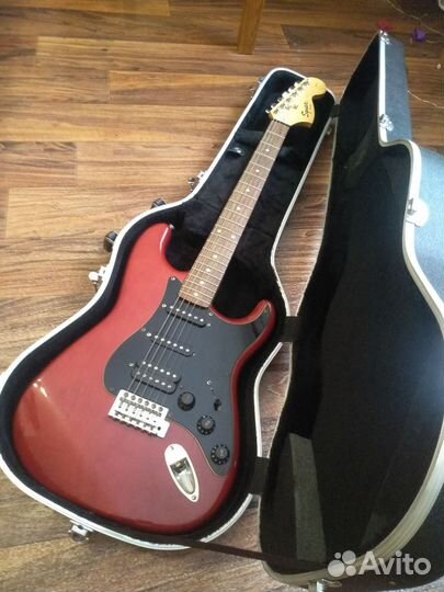 Fender squier affinity stratocaster