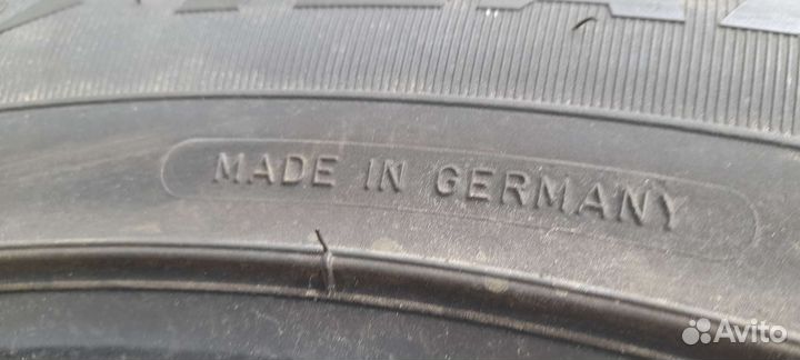 Excel RM118 235/60 R18 103Z