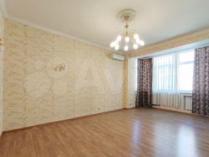 4-к. квартира, 99,9 м², 3/6 эт.