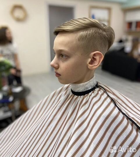 Барбер парикмахер мужские стрижки