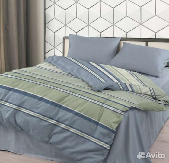 Комплект постельного белья семейный (на 2 одеяла)