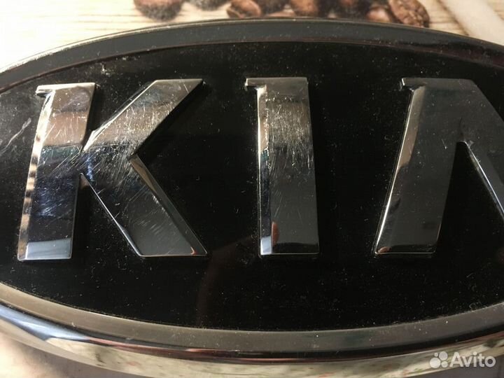 Значок, шильдик, эмблема Kia Sportage 3