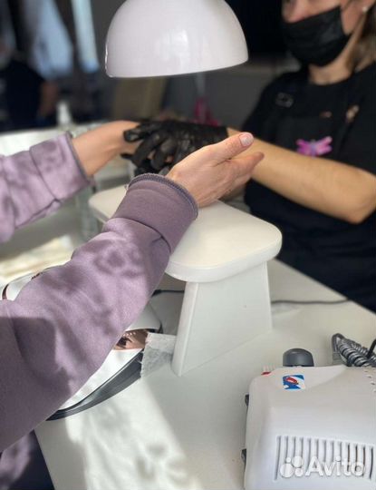 Маникюр педикюр брови на дому