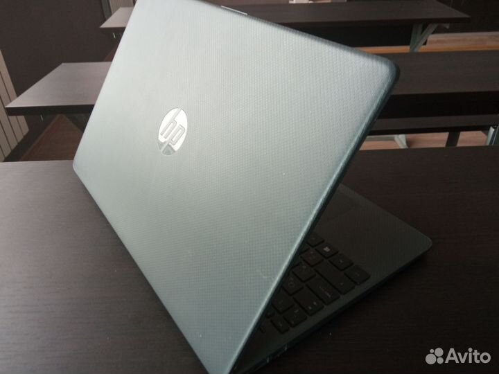 Ноутбук HP ryzen 5