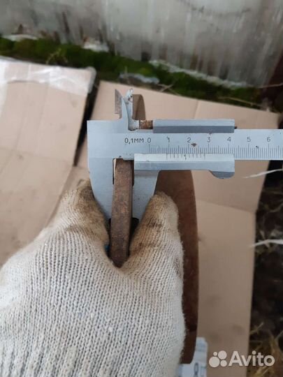 Задние тормозные диски+троса ручника хонда аккорд8