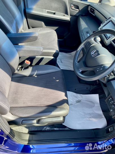 Honda Freed 1.5 CVT, 2015, 90 700 км