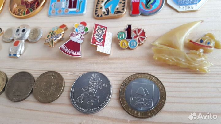 Значки СССР монеты юбилейные