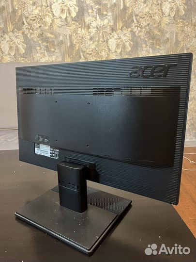 Монитор Acer V226HQL