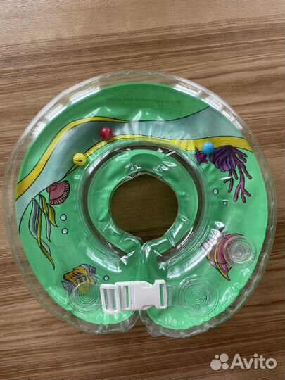 Детский круг на шею для купания