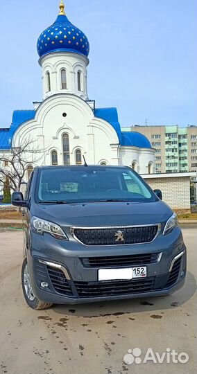 Аренда, заказ минивэна с водителем и без водителя