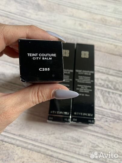 Givenchy тональный крем teint couture city balm