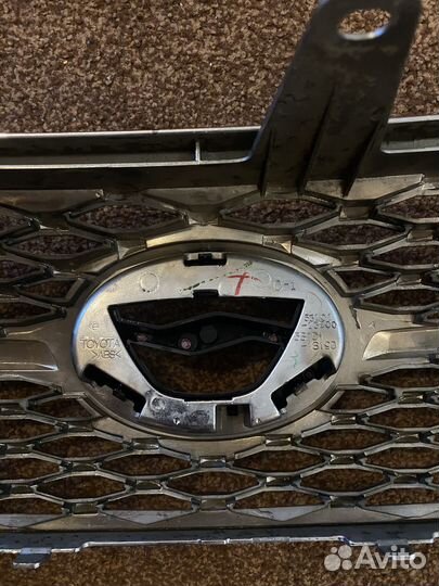 Решетка радиатора Toyota Corolla Fielder 2007 года