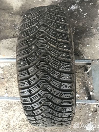 Michelin X-Ice North XIN2 205/60 R15