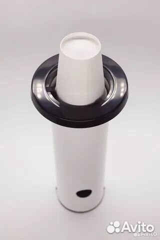 Стаканодержатель безмембранный