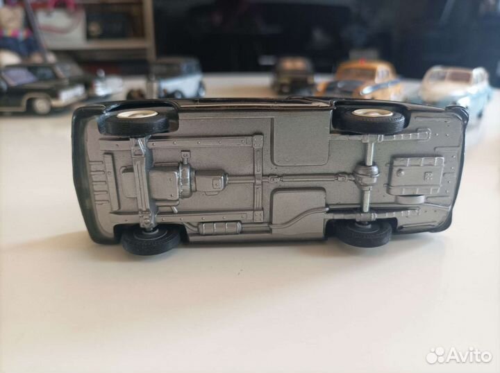 Модель автомобиля газ-21И 