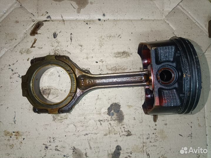 Поршень шатун 3.5 VQ35DE Nissan Infiniti