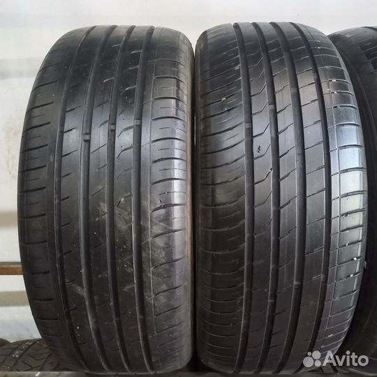 Nexen N'Fera SU1 215/55 R17 94V