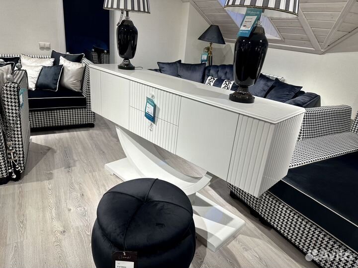 Консоль, тв тумба, комод.Продажа выстав.образцов