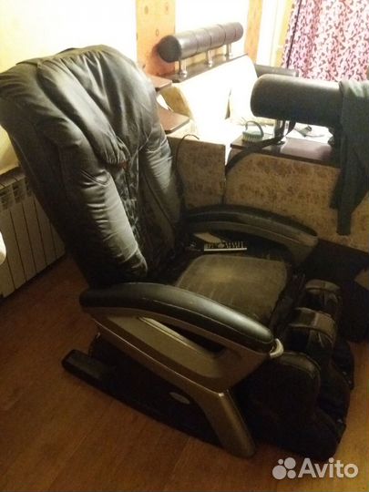 Массажное кресло бу