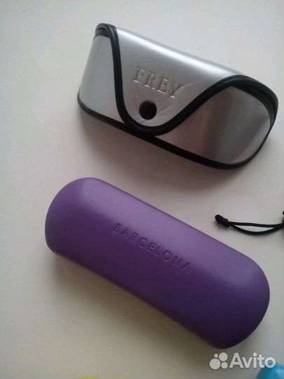 Футляры для очков