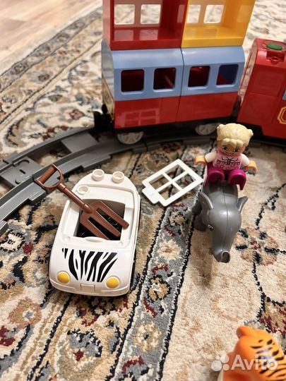 Конструктор lego duplo железная дорога и зоопарк