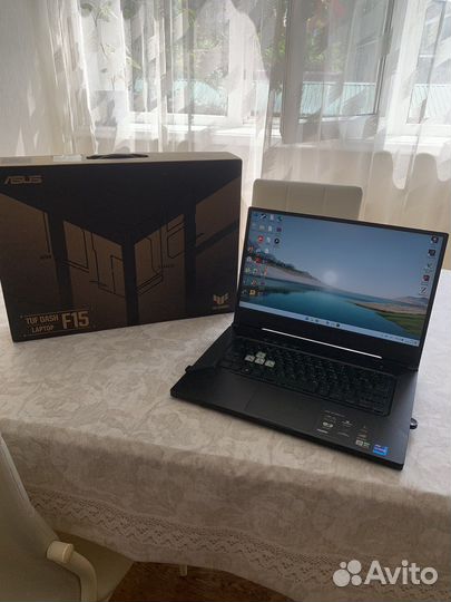 Asus Tuf Dash f15, 240Гц RTX3070 16g Core i7 11th