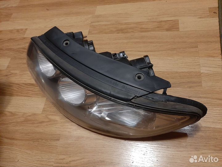 Фара Santa Fe 2 (Санта Фе 2) 2011