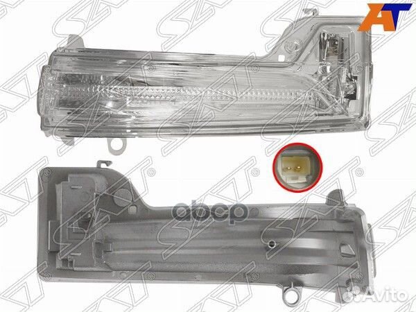 Поворот в зеркало toyota hilux revo 15- RH - св