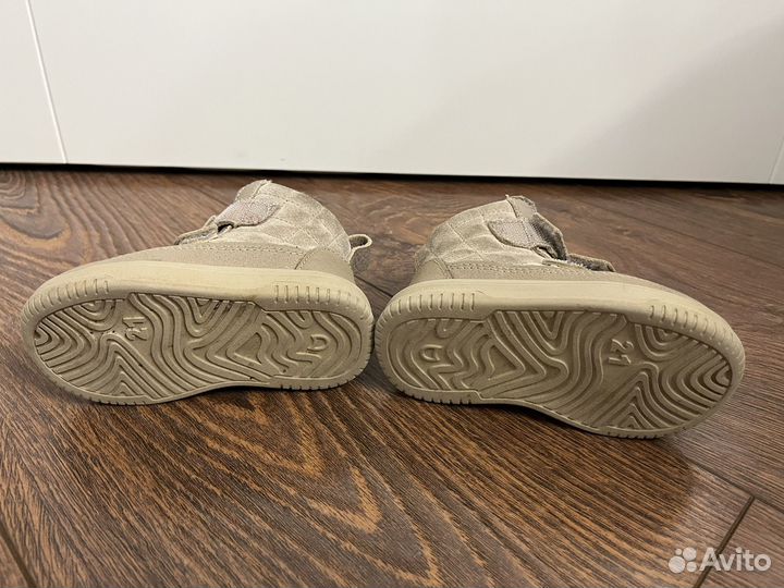 Бежевые ботинки на весну/осень. котофей